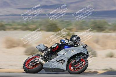 media/Nov-16-2025-Race Pace (Sun) [[8c5fa54630]]/Verified Riders/7-Turn 4 (1155am)/